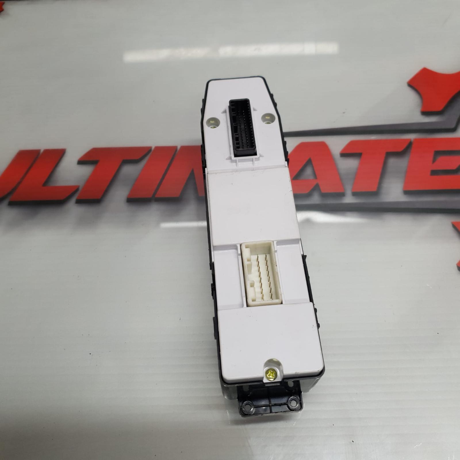 View Auto part Pwr Dr Wind Switch Kia Carnival/grand Carnival 2019