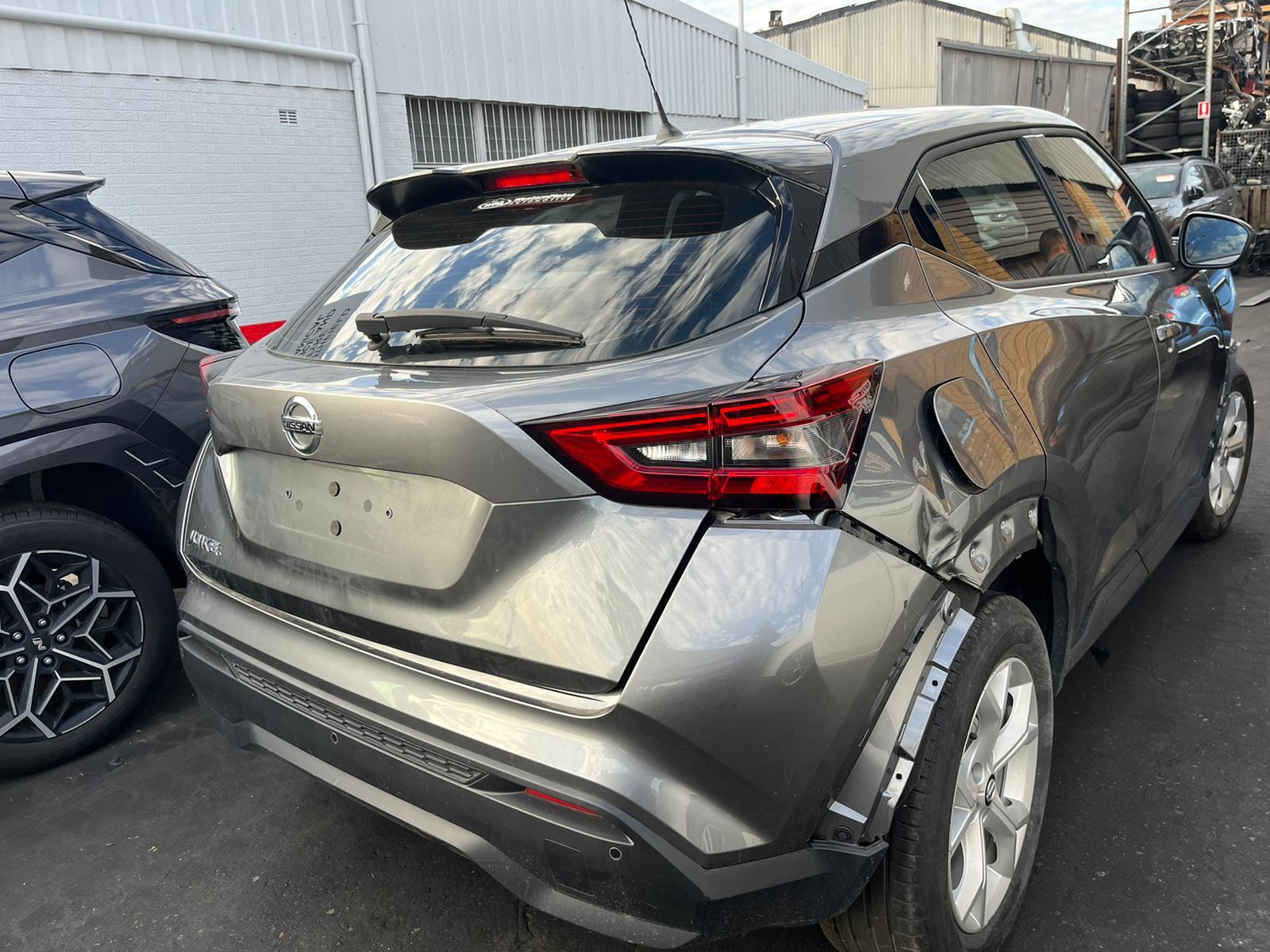 Parcel Shelf Juke Nissan 2021