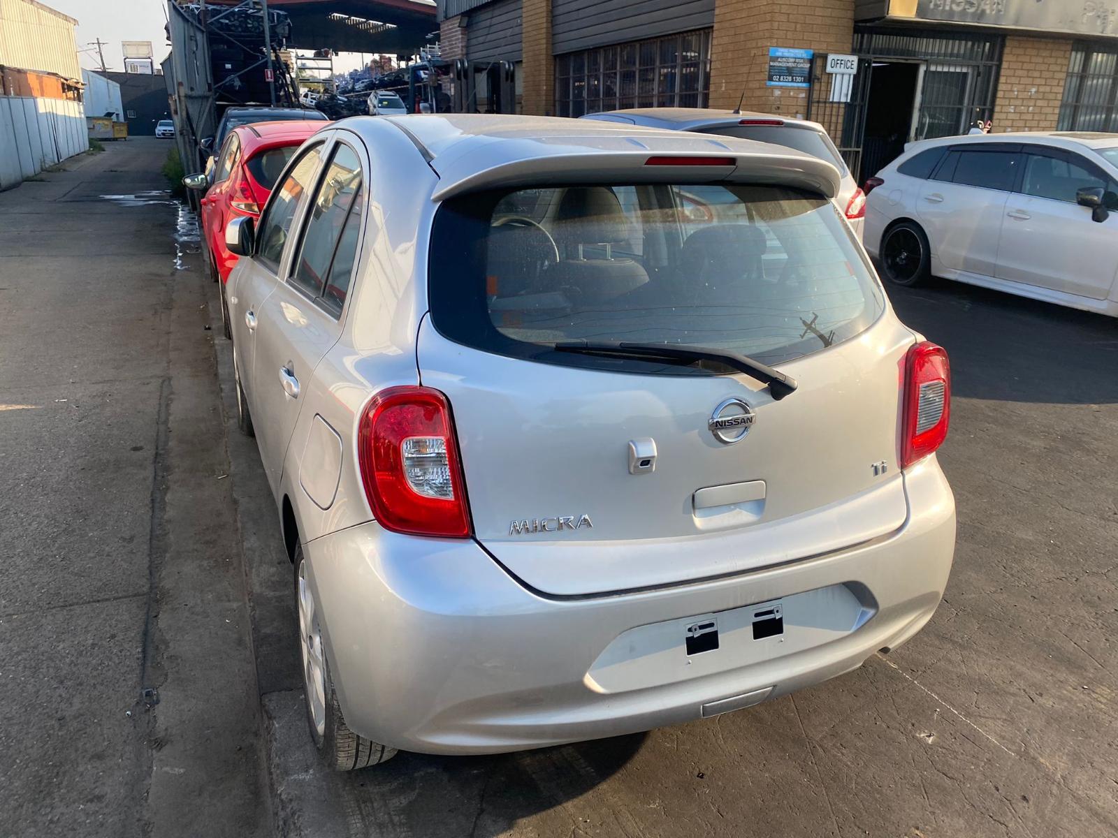 View Auto part Bootlid/Tailgate Nissan Micra 2016