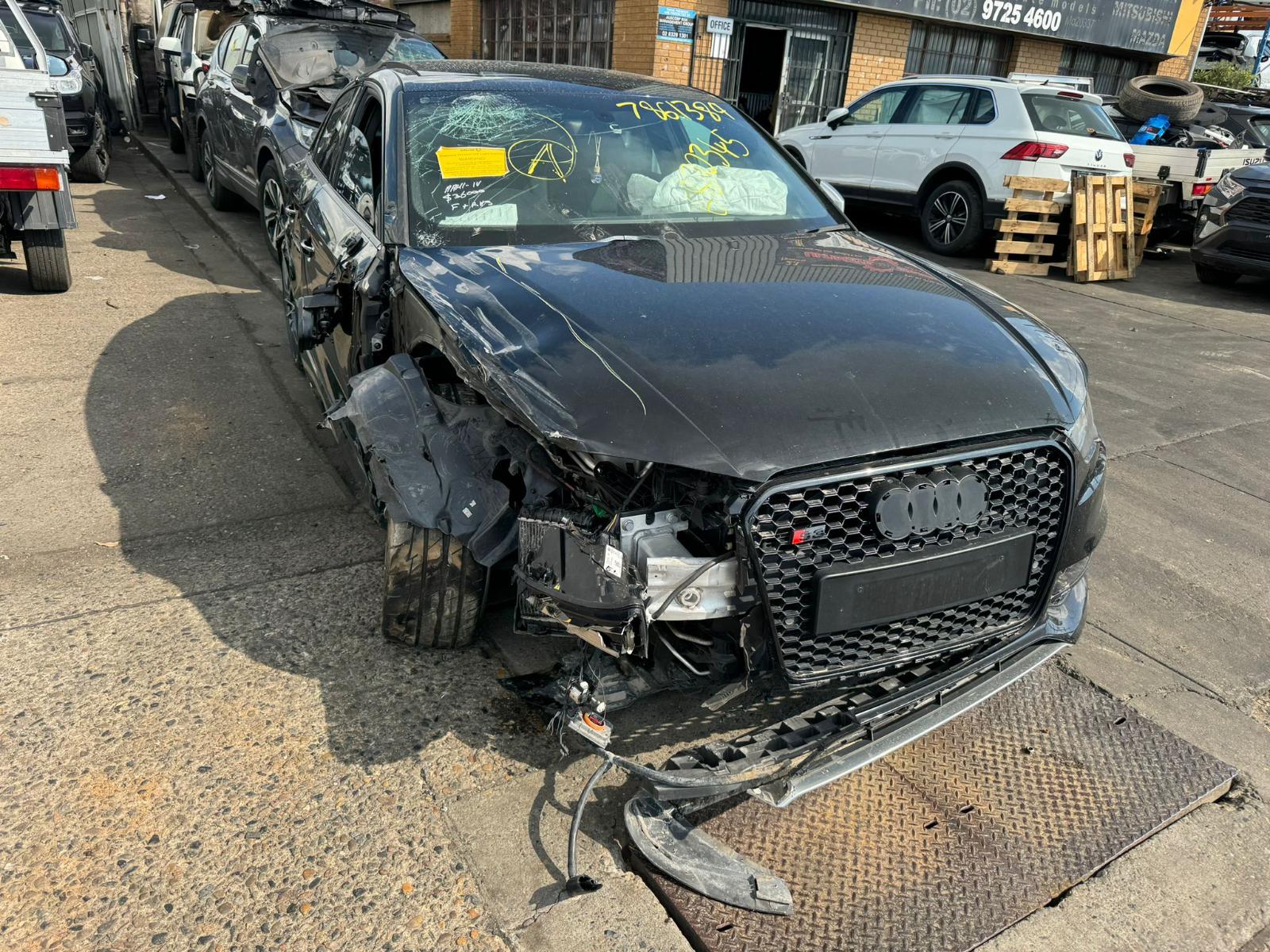 View Auto part Radio/Cd/Dvd/Sat/Tv Audi A3 2016