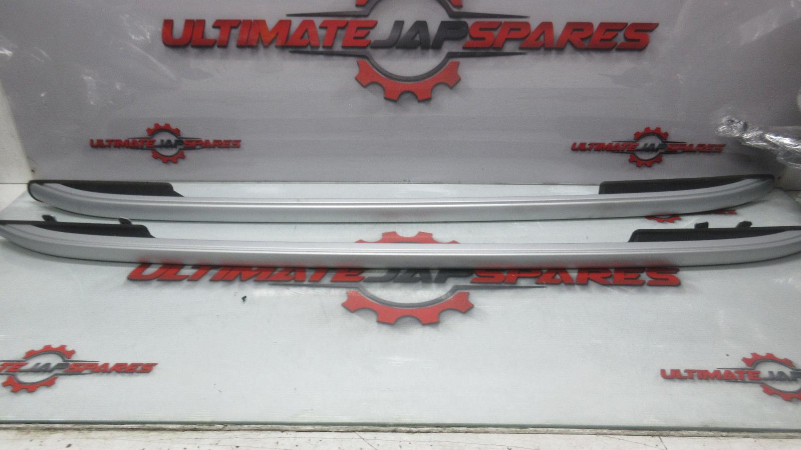 View Auto part Roof Rack/Bars Mini Countryman 2021