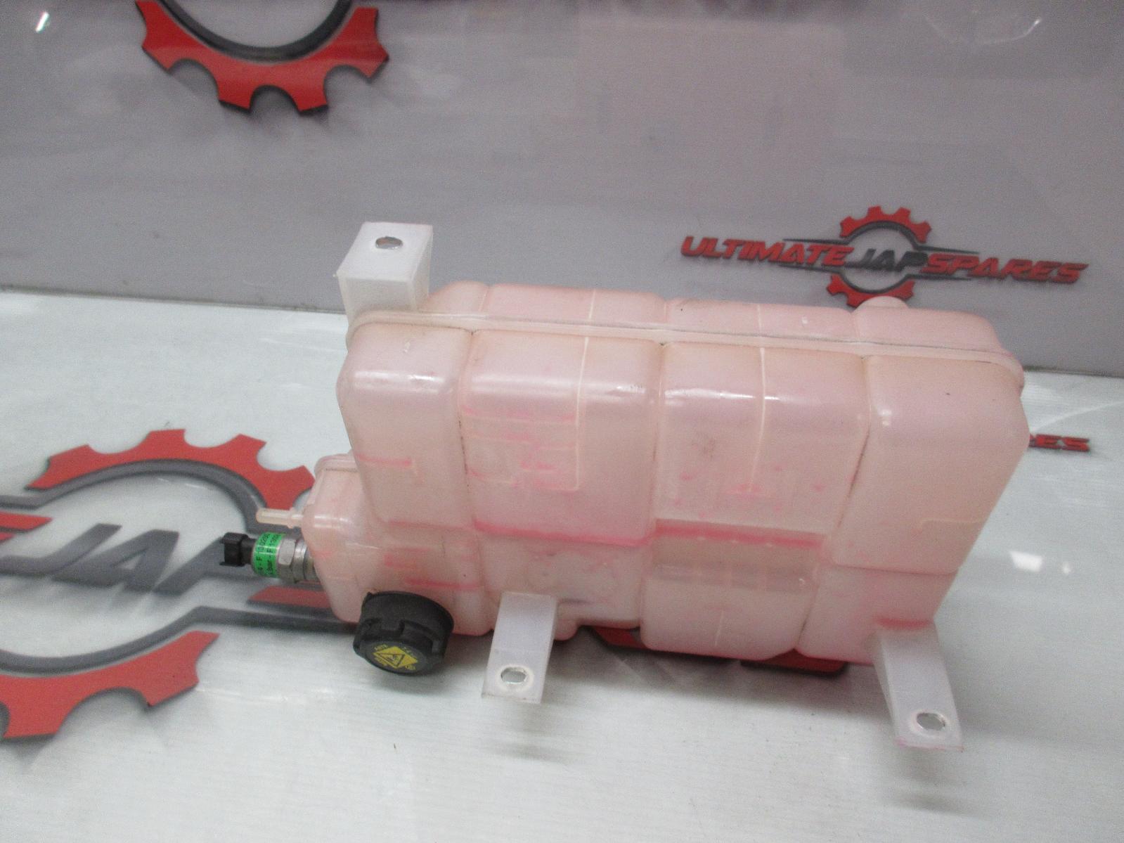 View Auto part Overflow Bottle Iveco Daily 2022