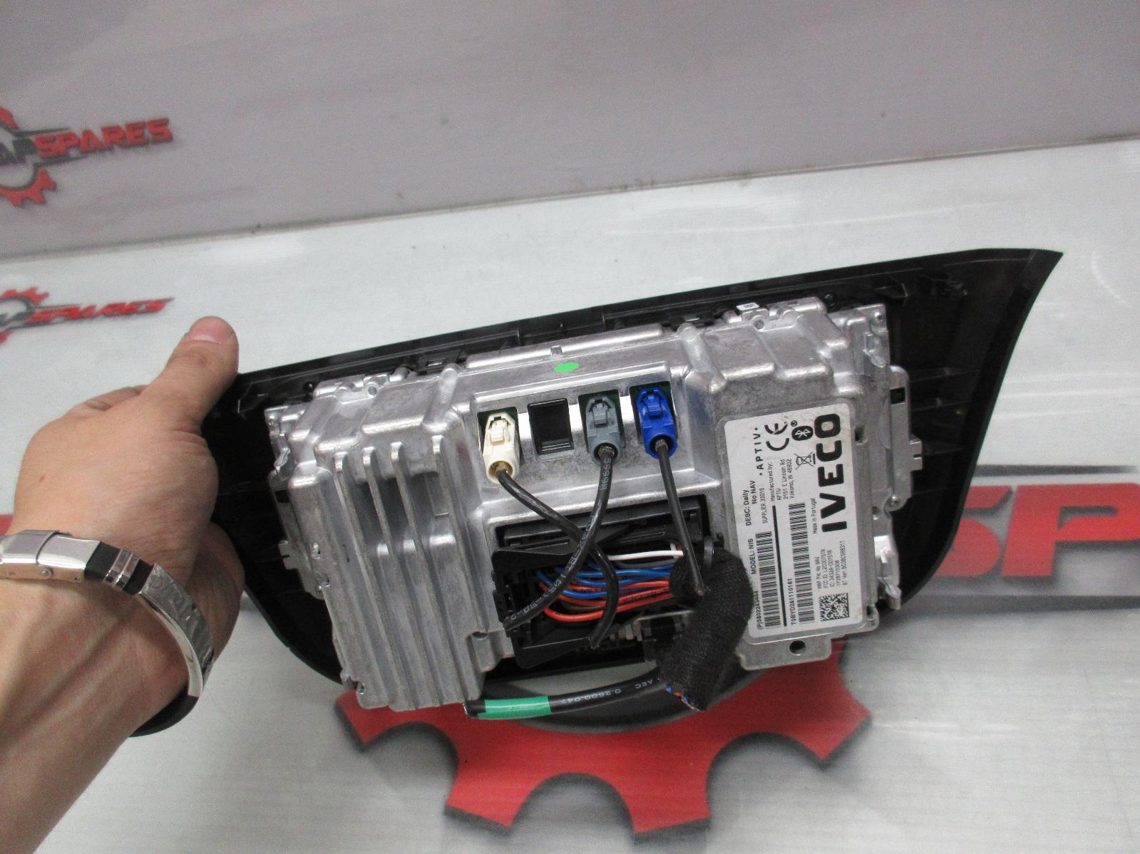 View Auto part Radio/Cd/Dvd/Sat/Tv Iveco Daily 2022