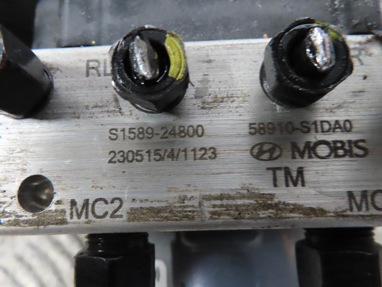 View Auto part Abs Pump/Modulator Hyundai Santa Fe 2023