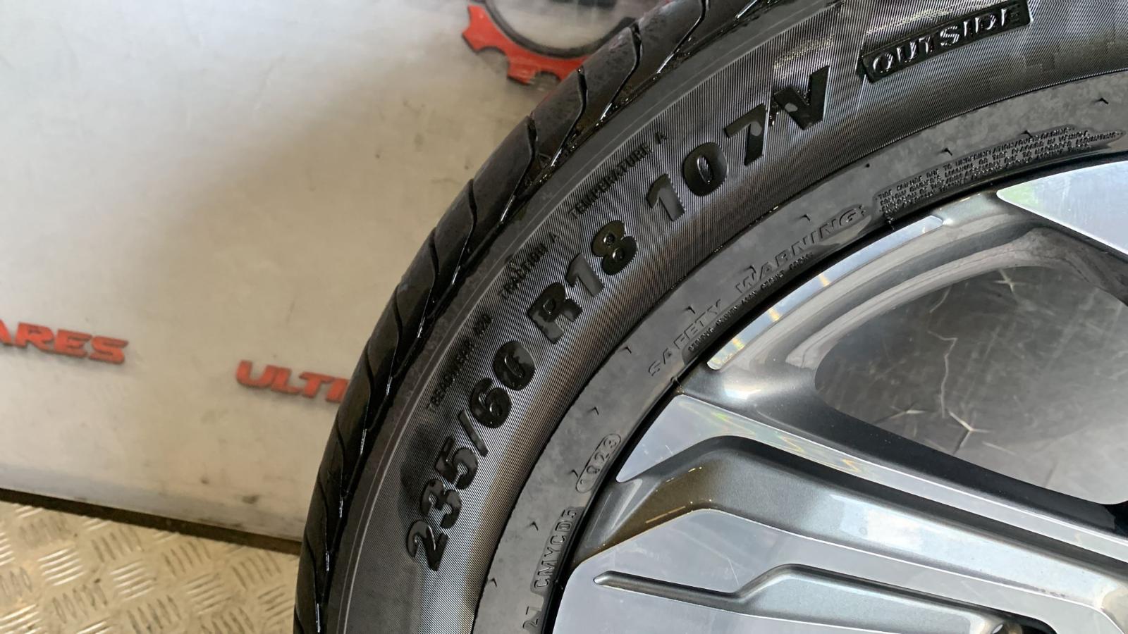 View Auto part Wheel Mag Hyundai Santa Fe 2023