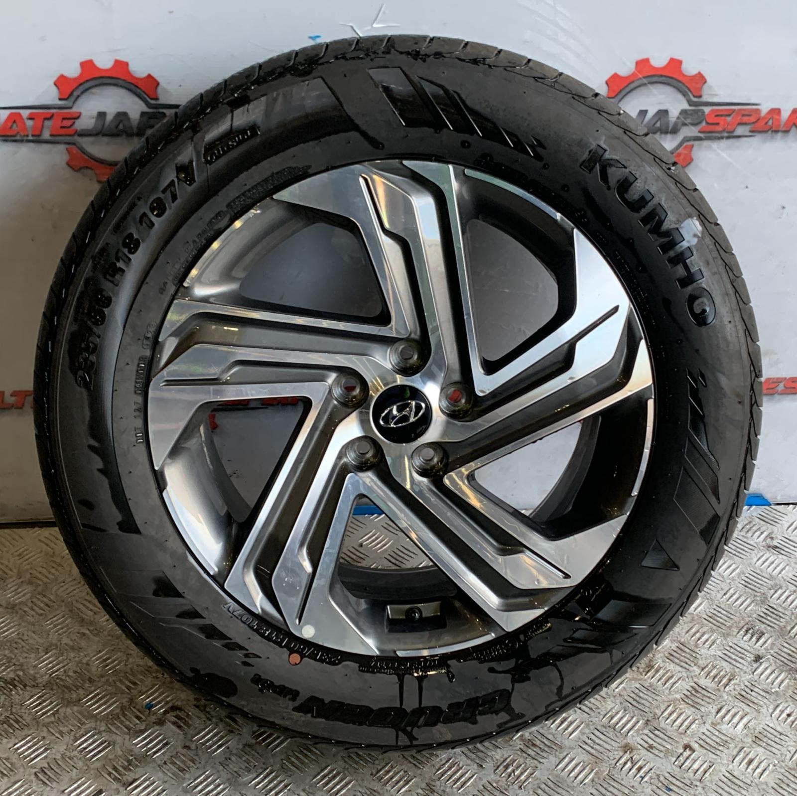 View Auto part Wheel Mag Hyundai Santa Fe 2023