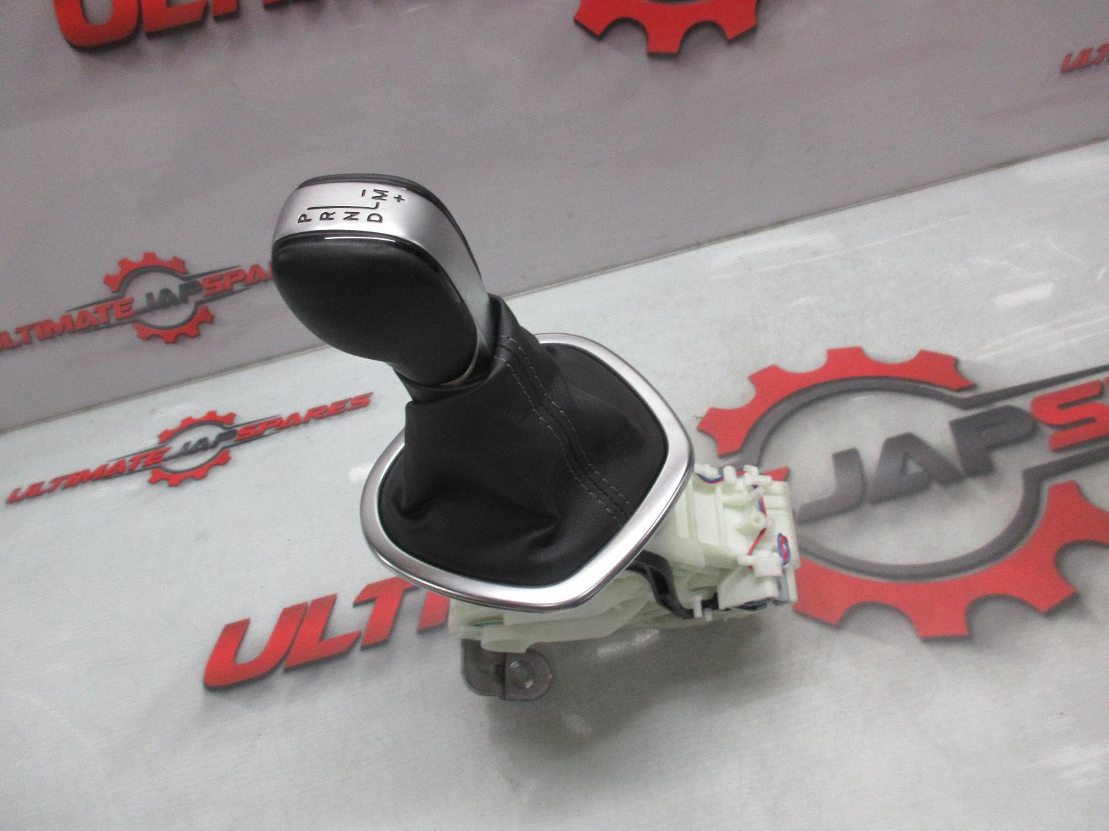View Auto part Gear Stick/Shifter Mitsubishi Express 2021