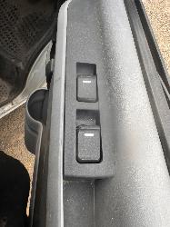 View Auto part Pwr Dr Wind Switch Ldv V80 2023