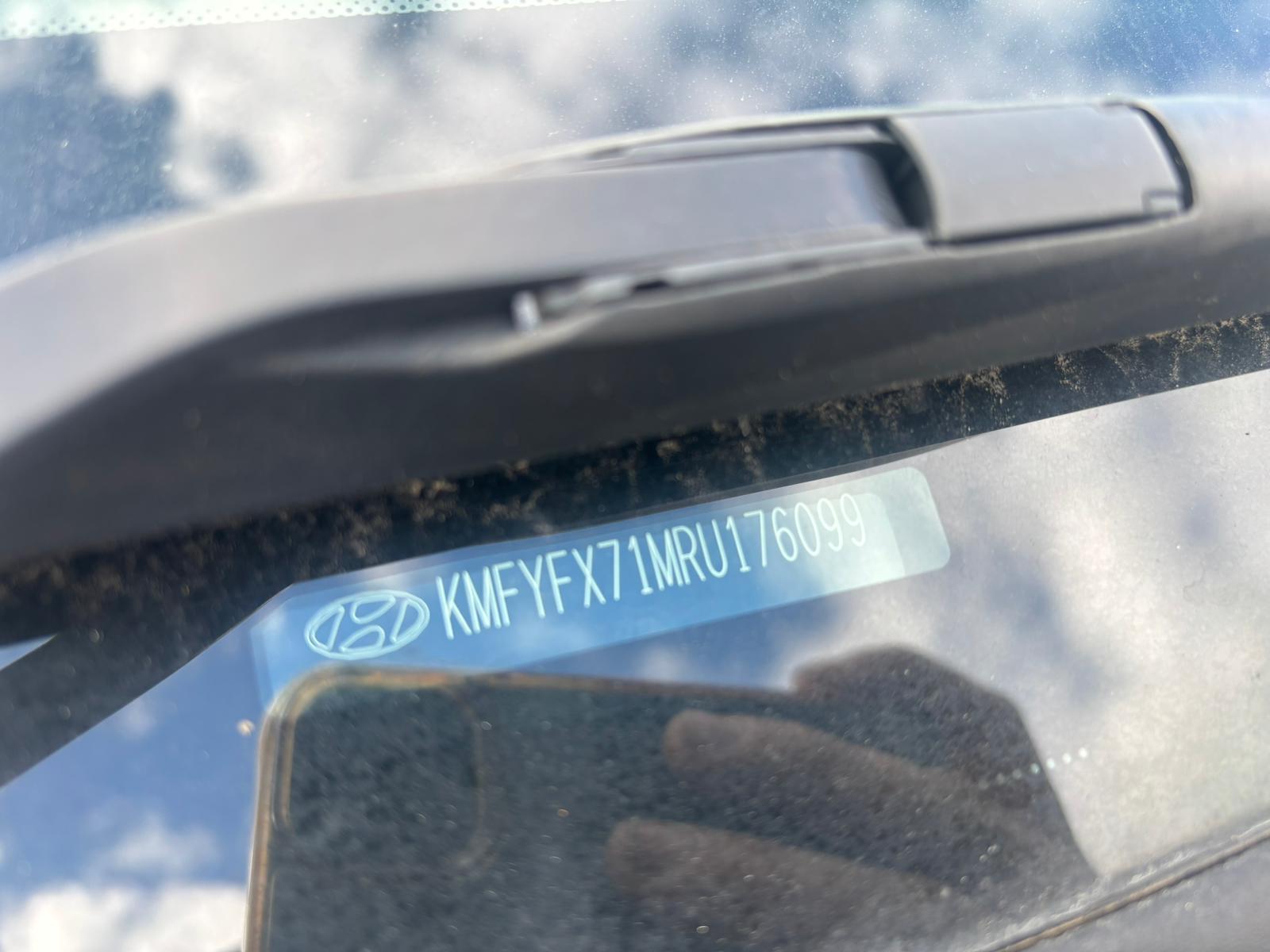 View Auto part Left Door Mirror Hyundai Staria 2024