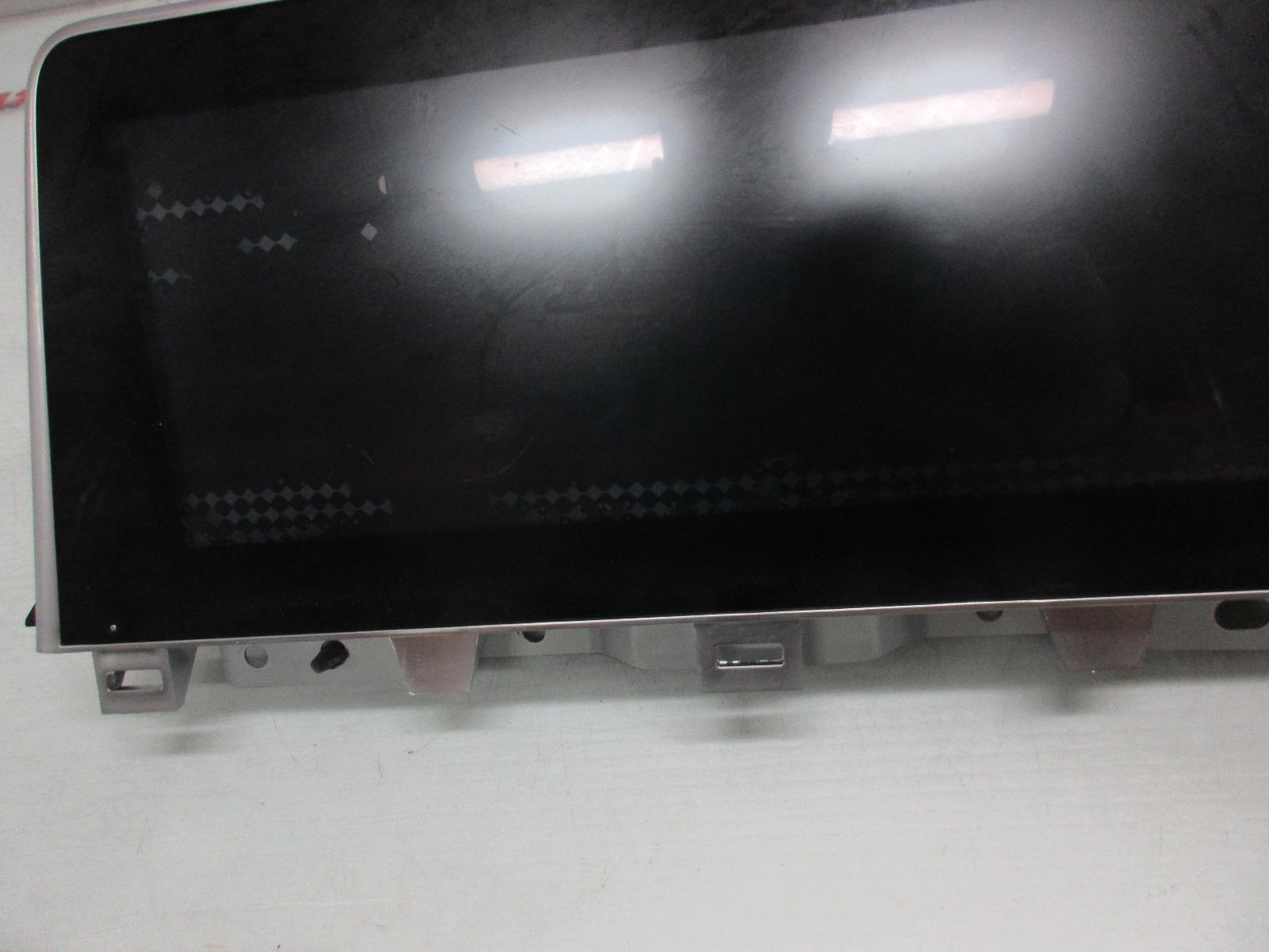 View Auto part Radio/Cd/Dvd/Sat/Tv Ldv D90 2022
