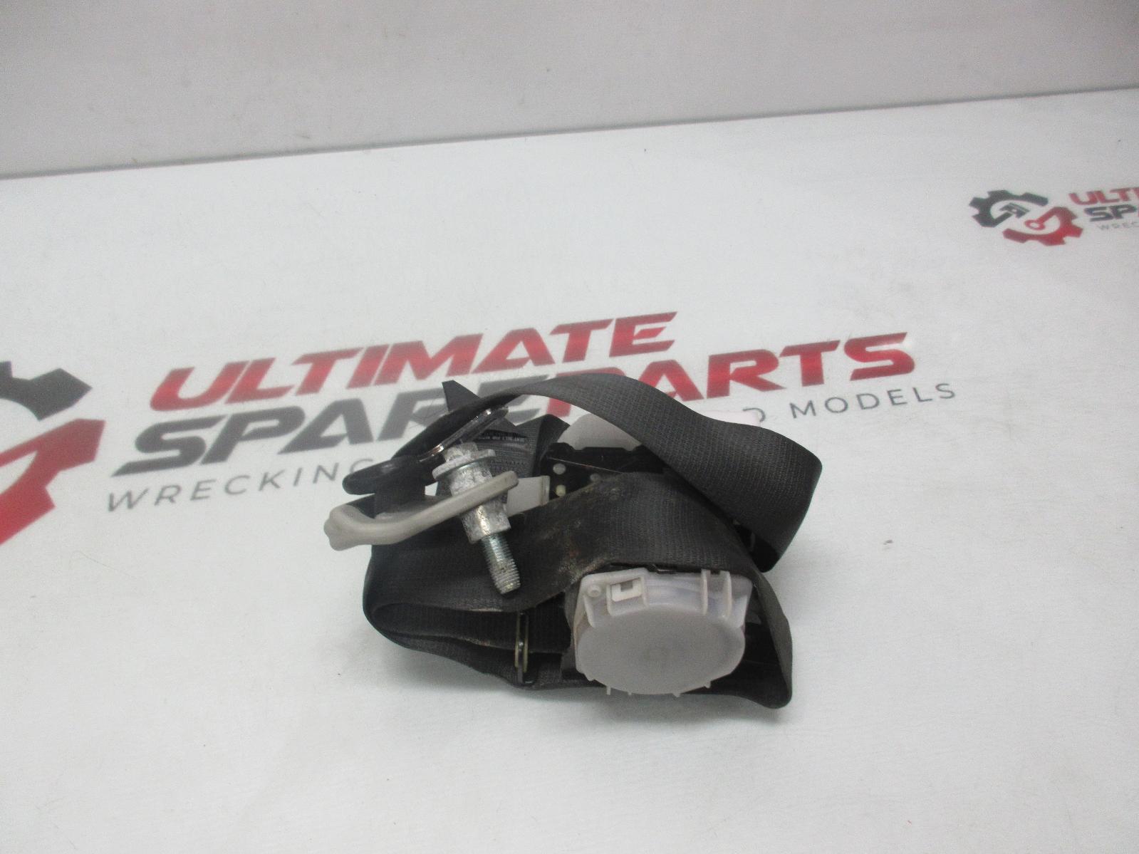 View Auto part Seatbelt/Stalk Toyota Hilux 2018