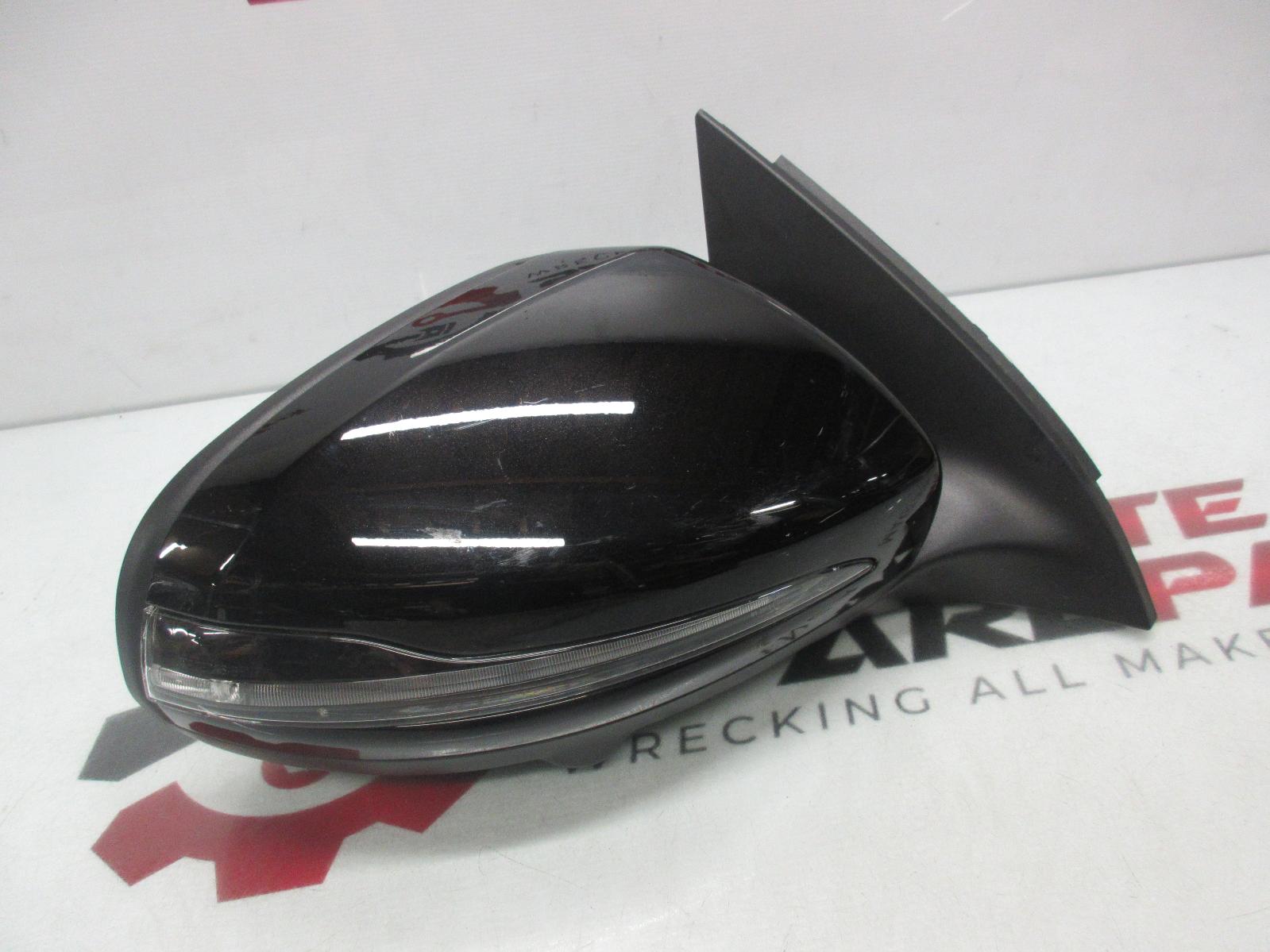 View Auto part Right Door Mirror Mercedes Gla Class 2024