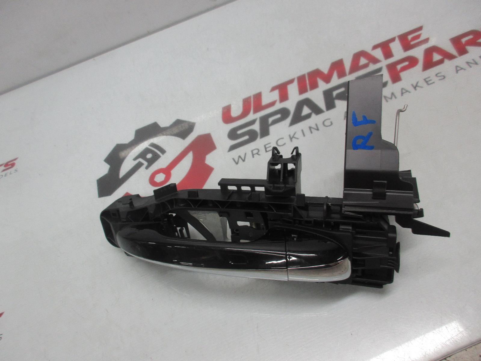 View Auto part Door Handle Mercedes Gla Class 2024