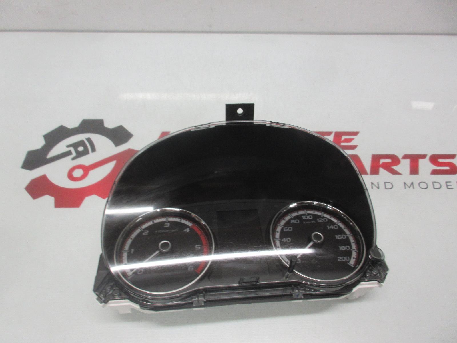 View Auto part Instrument Cluster Mitsubishi Triton 2022