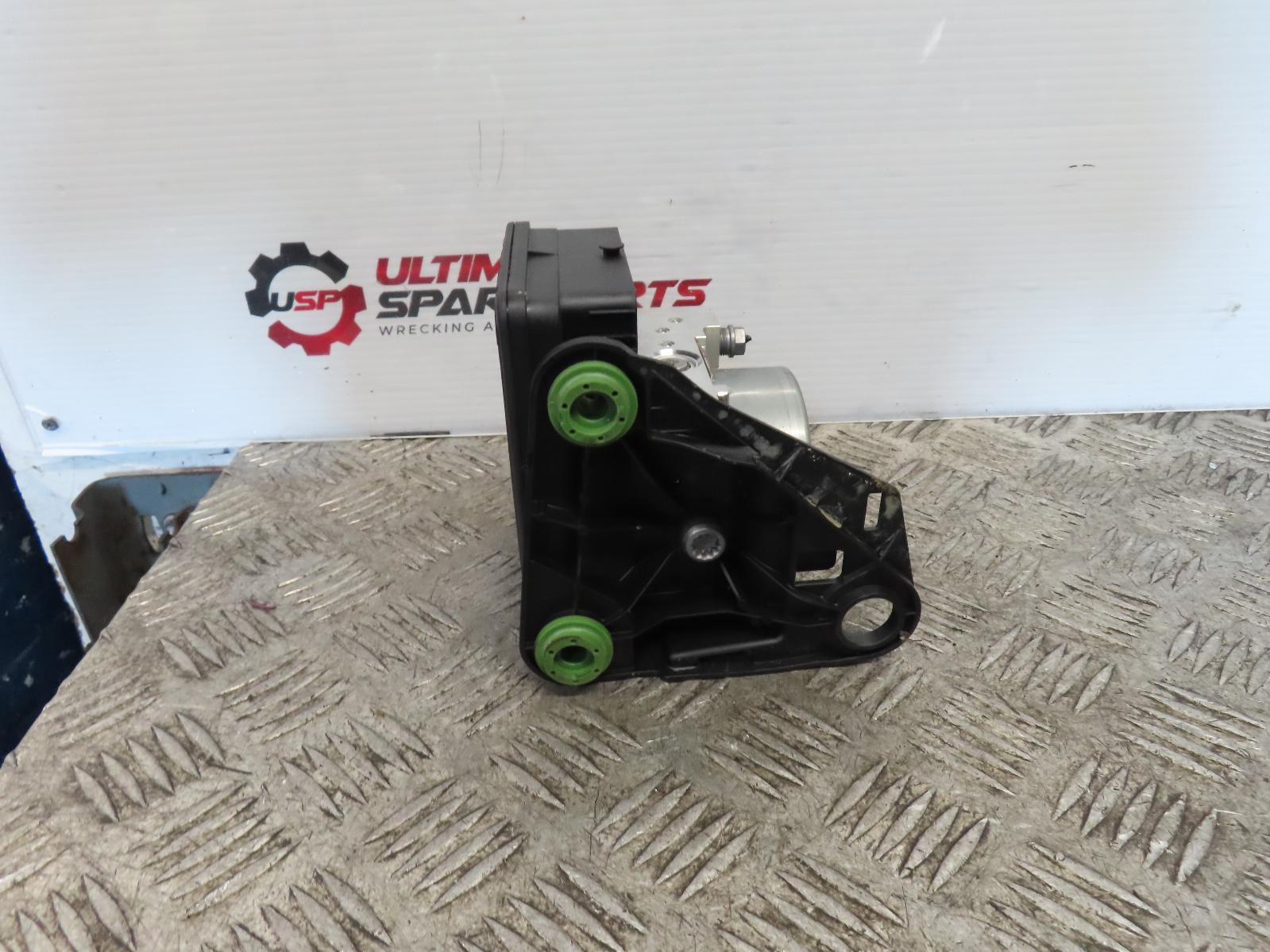 View Auto part Abs Pump/Modulator Skoda Octavia 2023