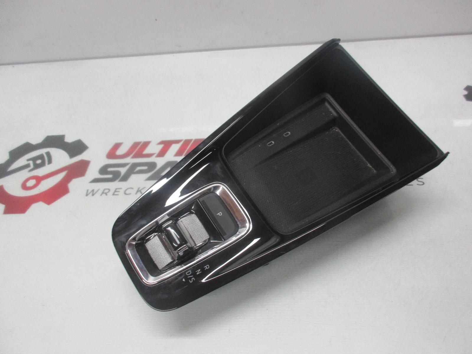 View Auto part Gear Stick/Shifter Skoda Octavia 2023