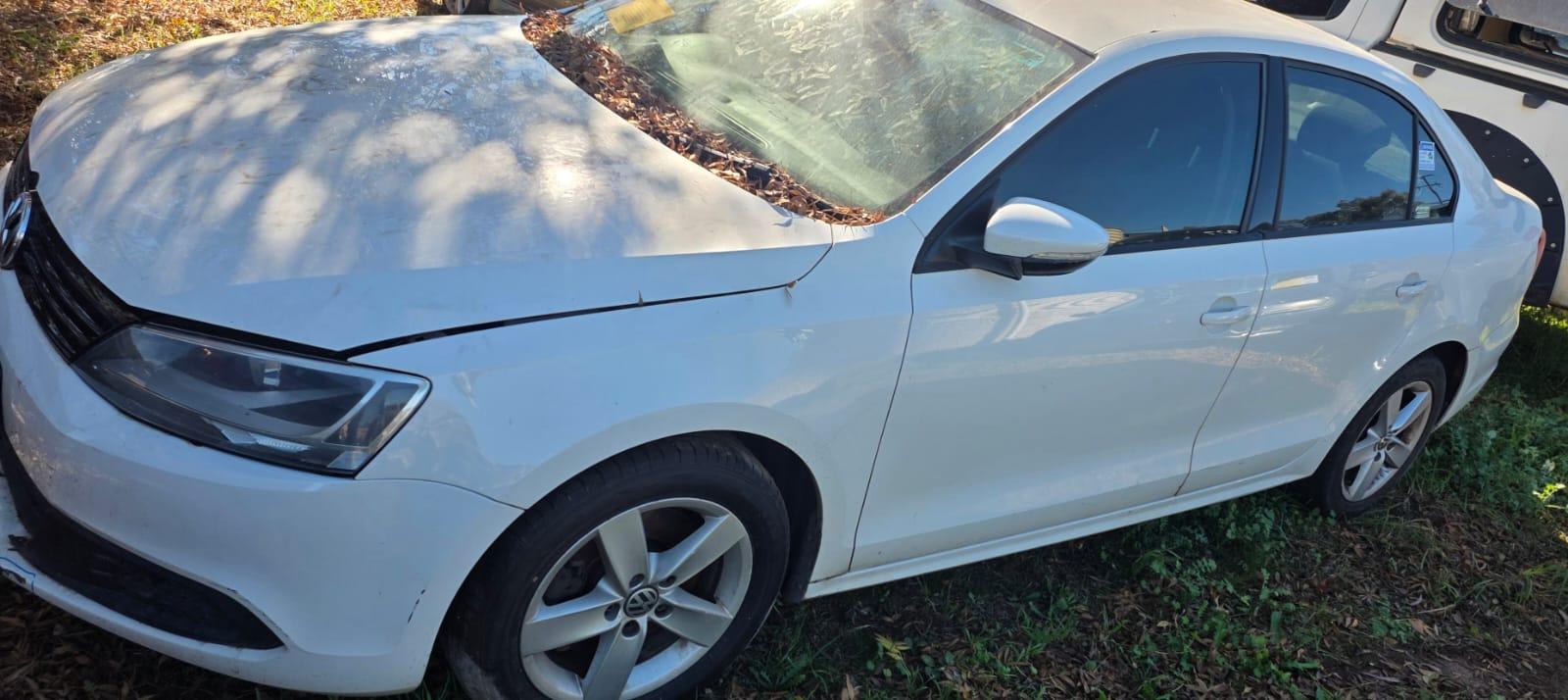 2013 Volkswagen Jetta Left Door Mirror View Auto part Left Door Mirror Volkswagen Jetta 2013