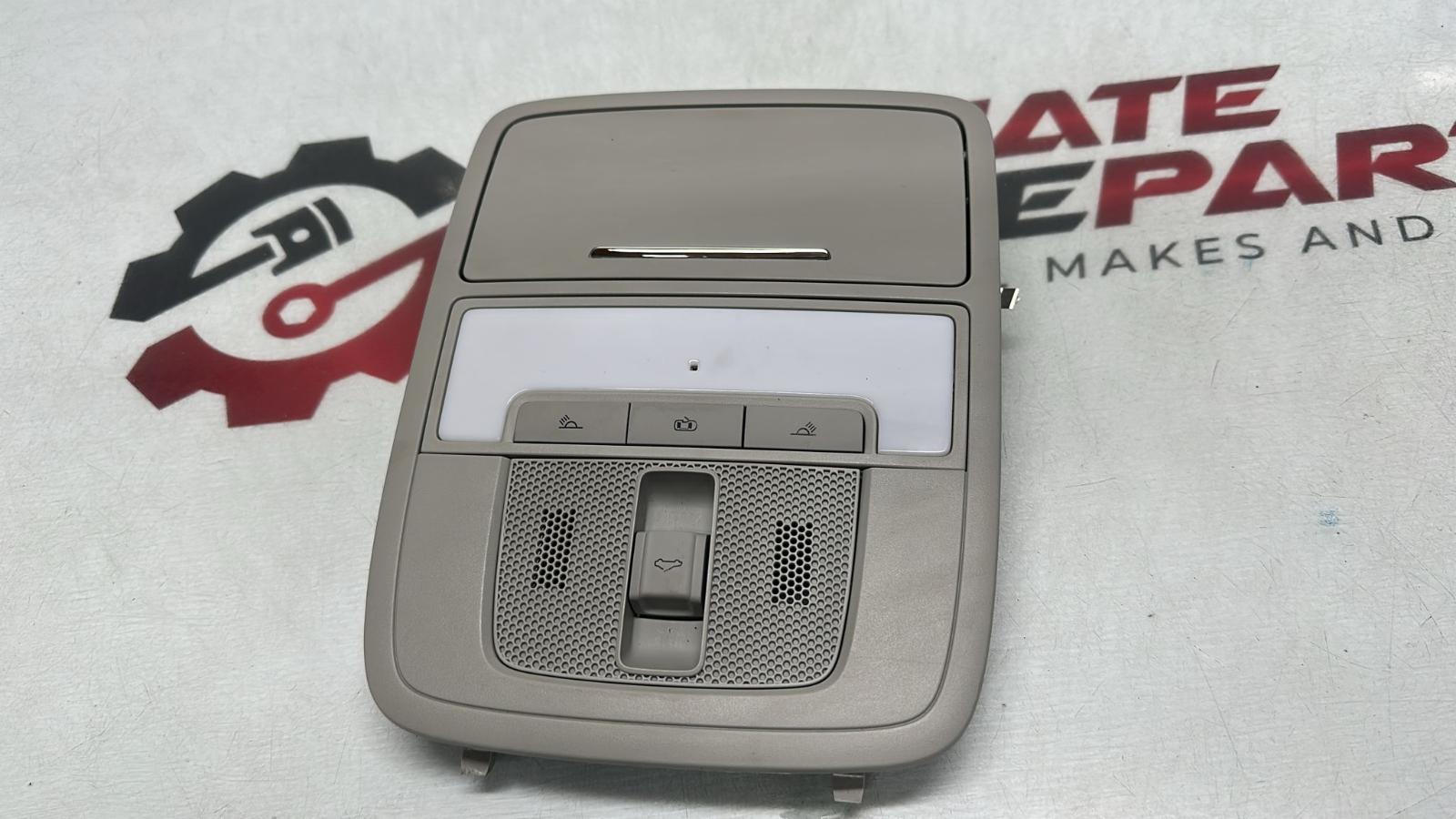 View Auto part Courtesy Light Mg Mg5 2023