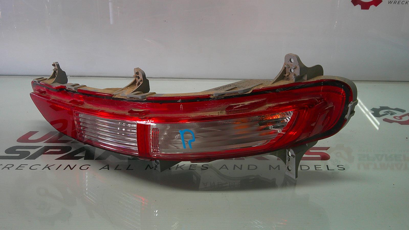 View Auto part Right Taillight Kia Sportage 2016