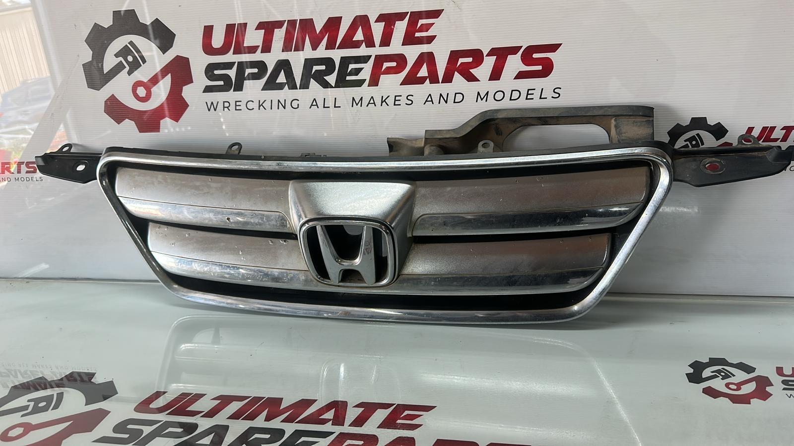 2005 Honda Crv Grille View Auto part Grille Honda Crv 2005