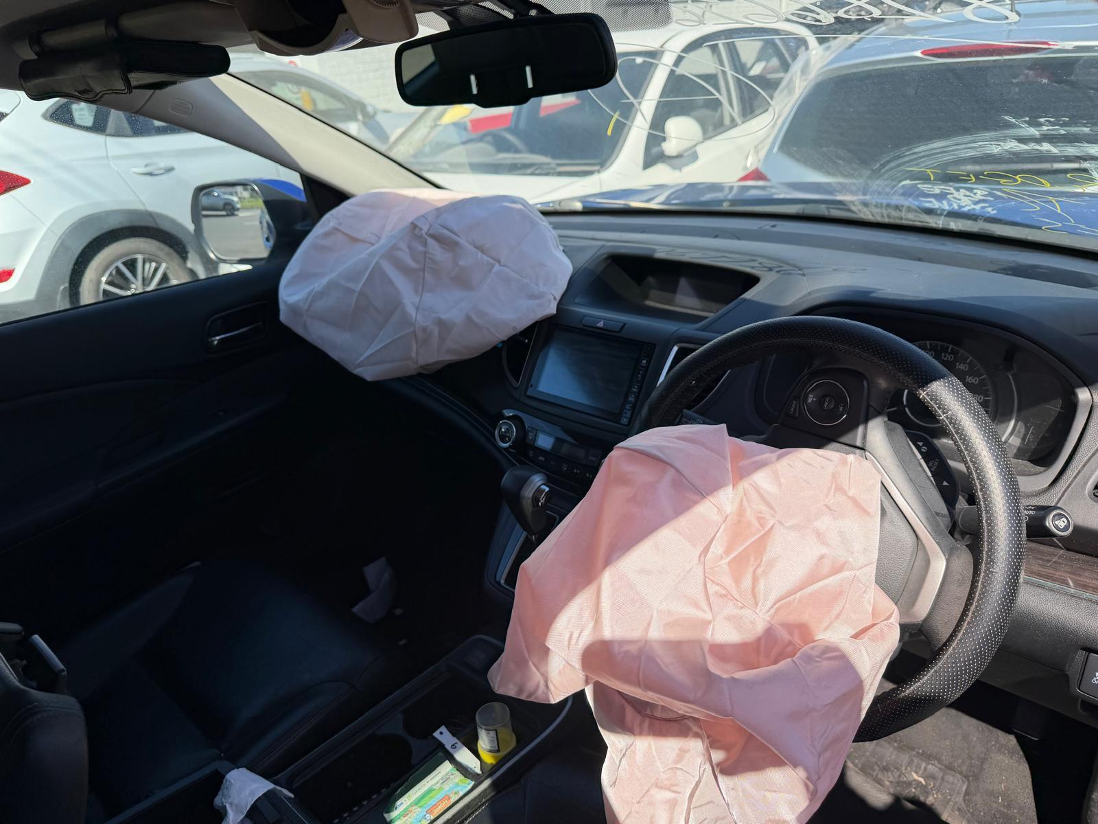 View Auto part Pwr Dr Wind Switch Honda Crv 2016