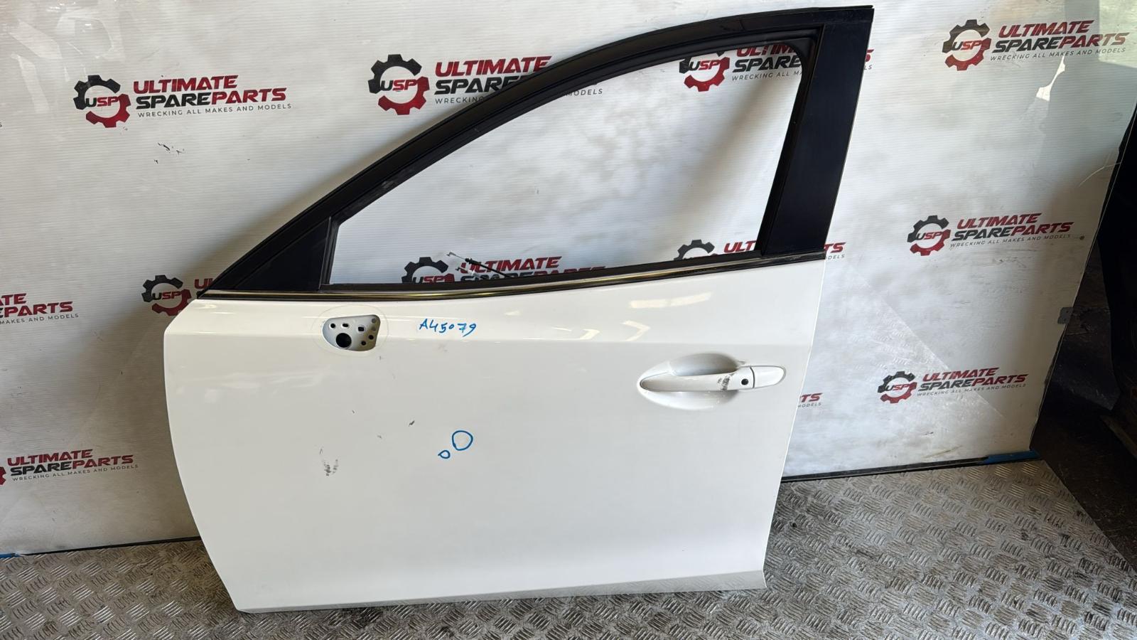 Left Front Door 3 Mazda 2015