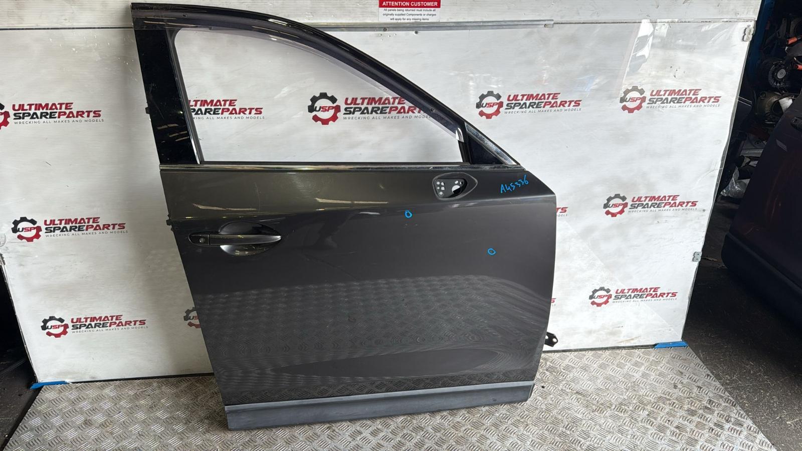 Right Front Door Cx8 Mazda 2019