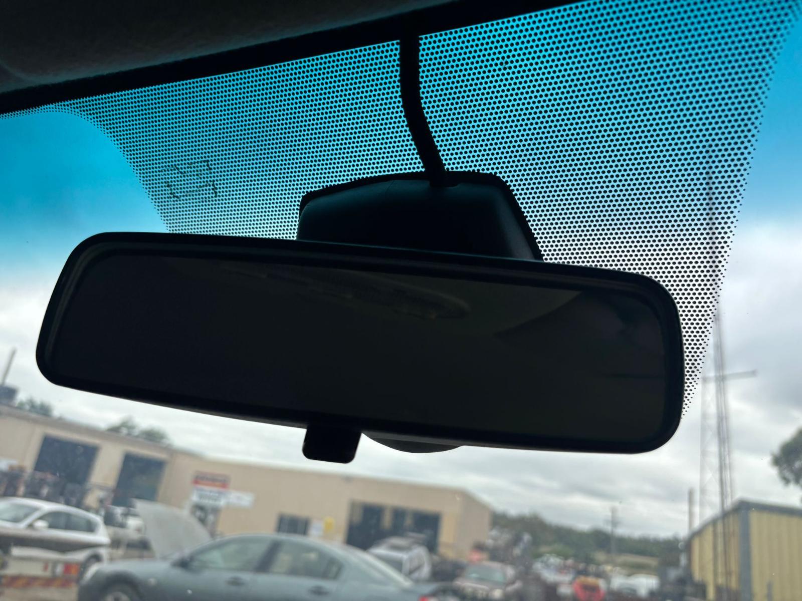 View Auto part Interior Mirror Nissan Juke 2014
