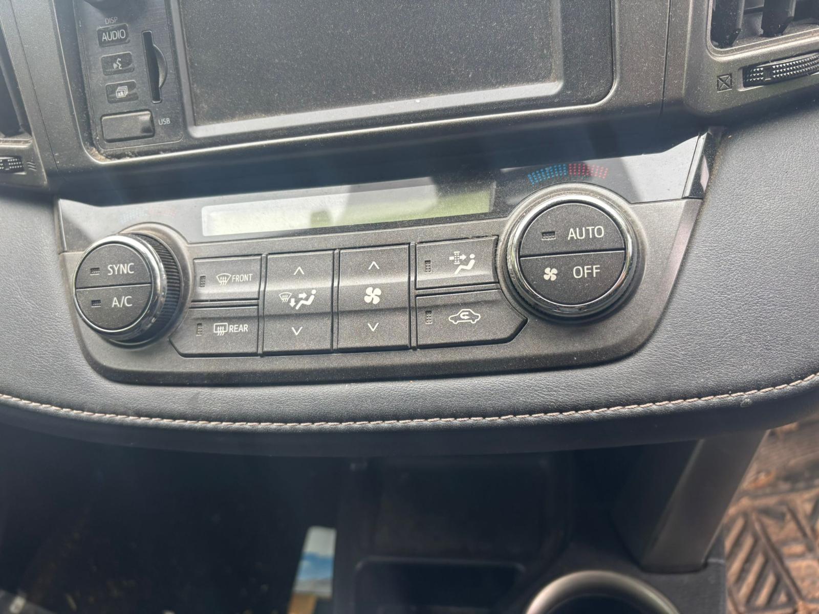 2014 Toyota Rav4 Heater/Ac Controls View Auto part Heater/Ac Controls Toyota Rav4 2014