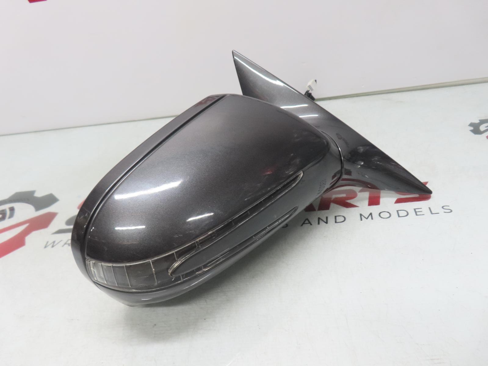 View Auto part Right Door Mirror Mercedes Cls Class 2010