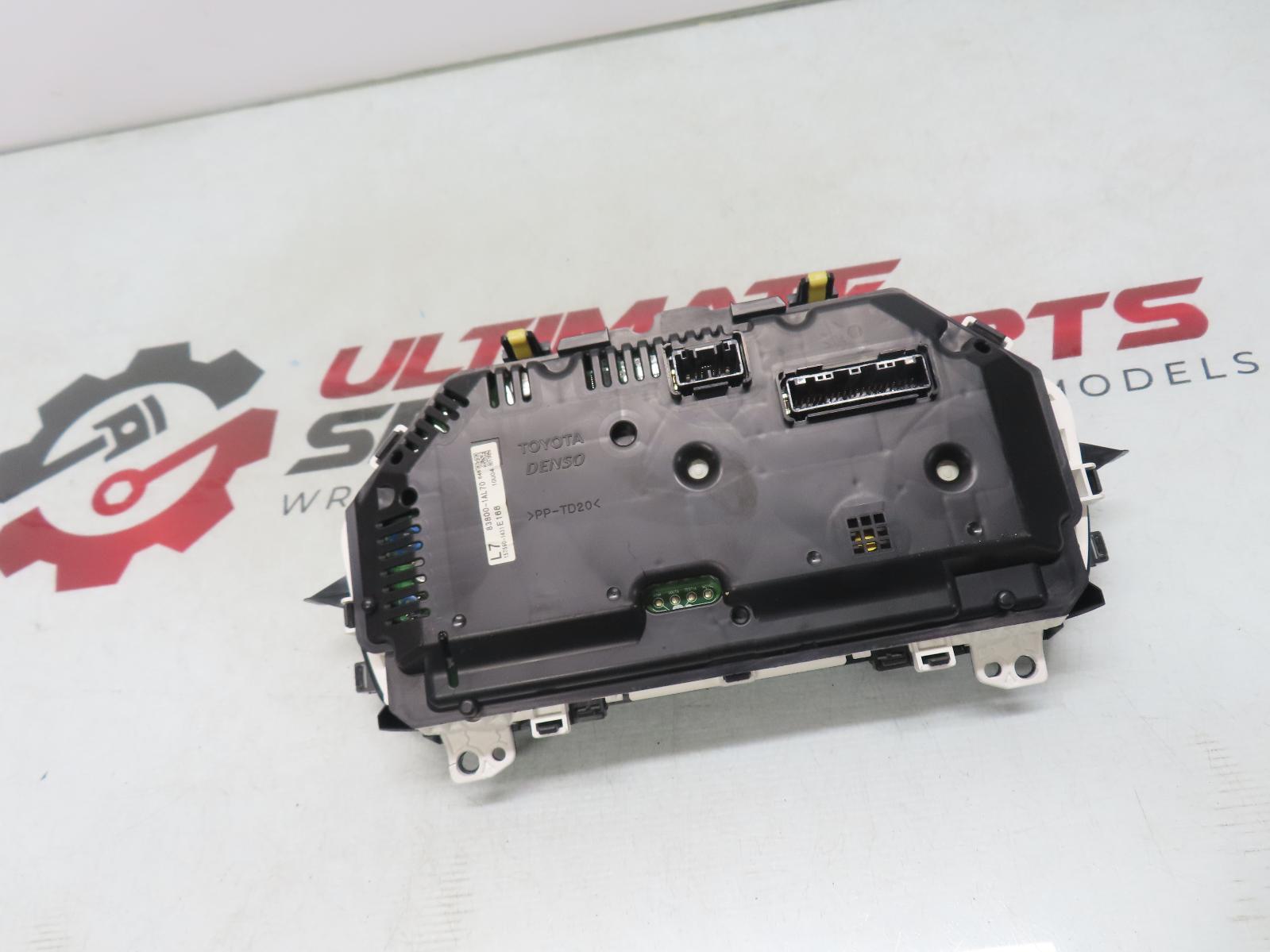 View Auto part Instrument Cluster Toyota Corolla 2017