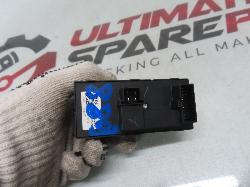 View Auto part Pwr Dr Wind Switch Ldv Deliver 9 2022