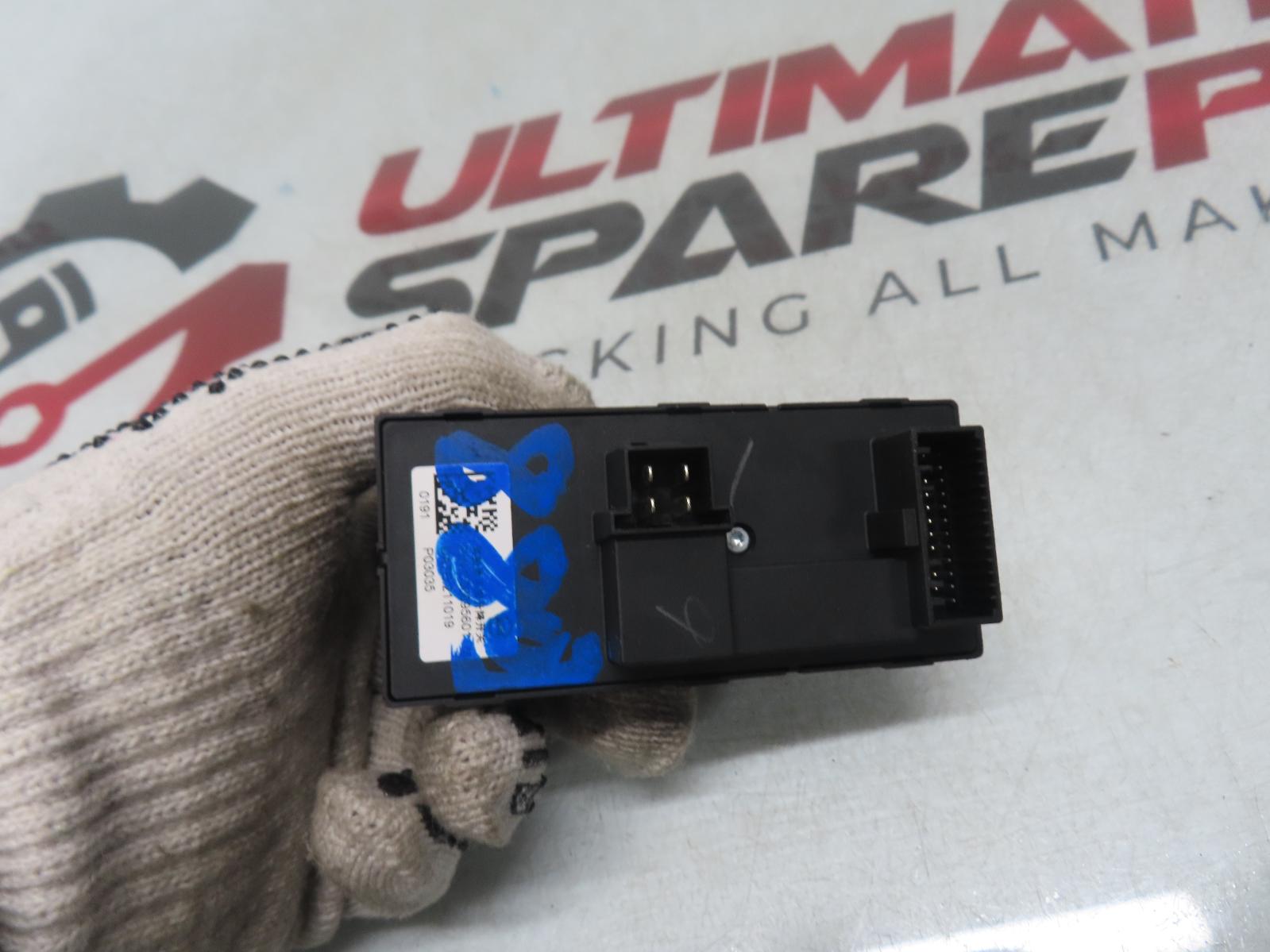 View Auto part Pwr Dr Wind Switch Ldv Deliver 9 2022