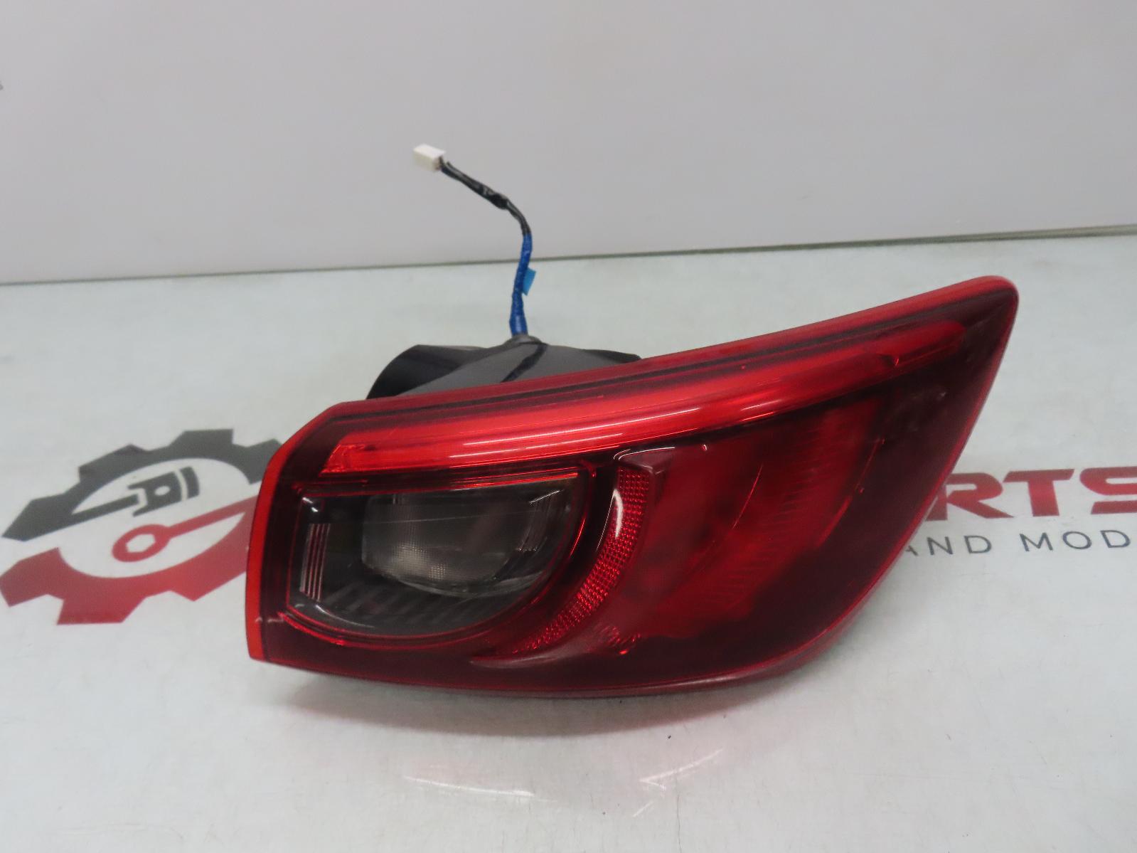 View Auto part Right Taillight Mazda Cx3 2016