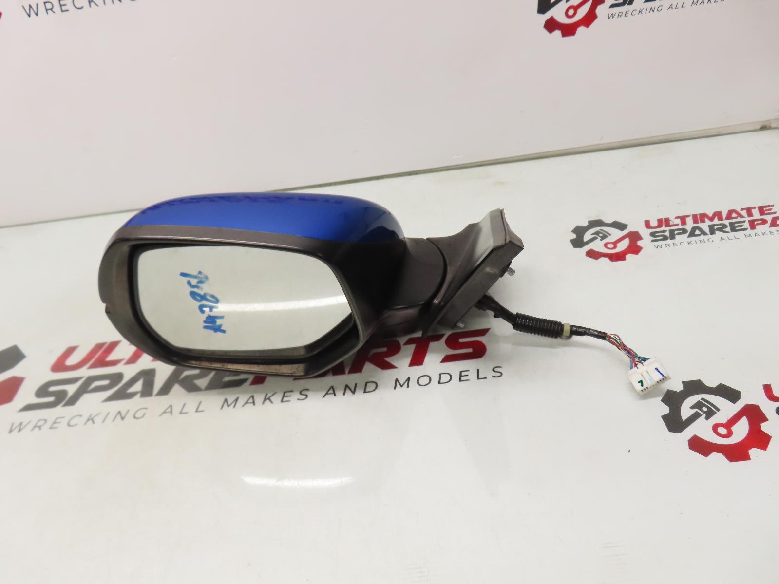 View Auto part Left Door Mirror Honda Crv 2016