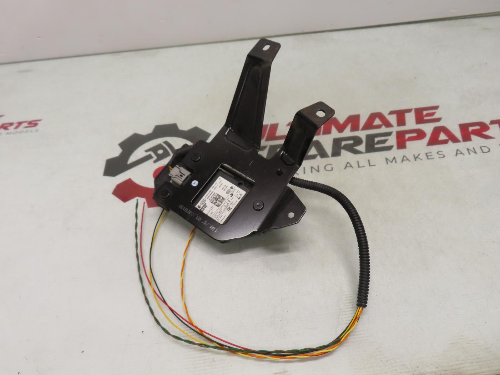 View Auto part Reverse Camera Hyundai Palisade 2021