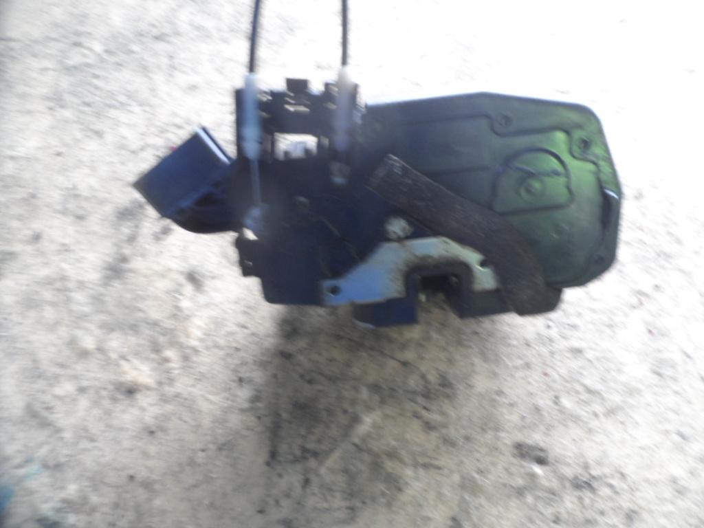 View Auto part Door/Boot/Gate Lock Nissan Murano 2009