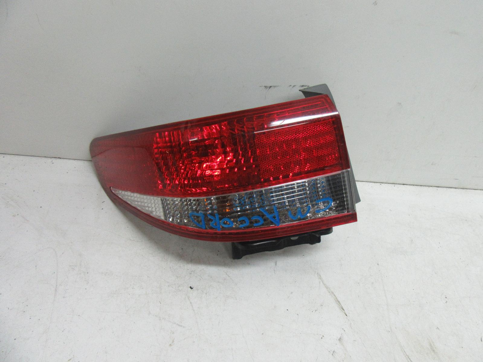 View Auto part Left Taillight Honda Accord 2005