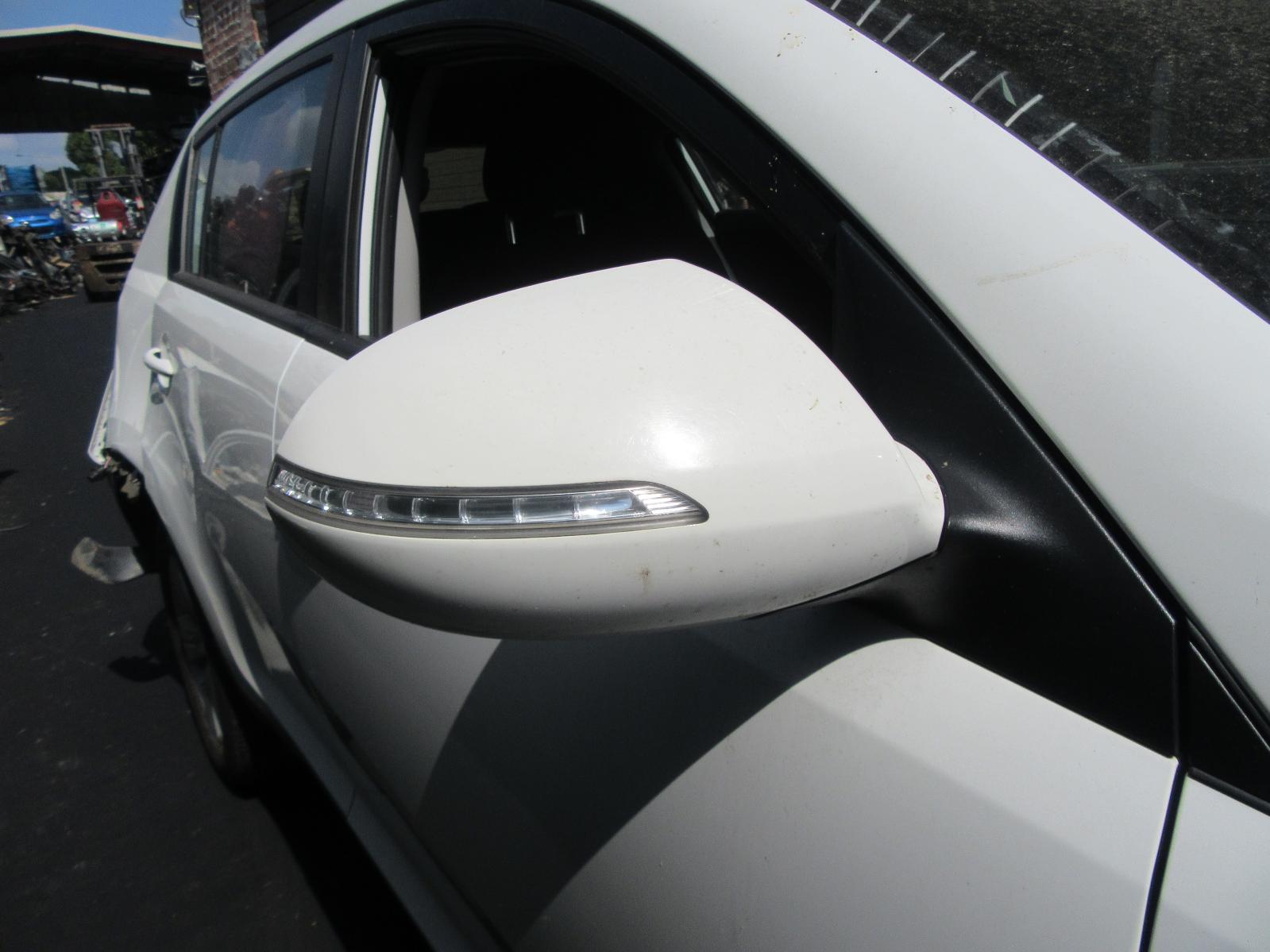 View Auto part Starter Kia Sportage 2012