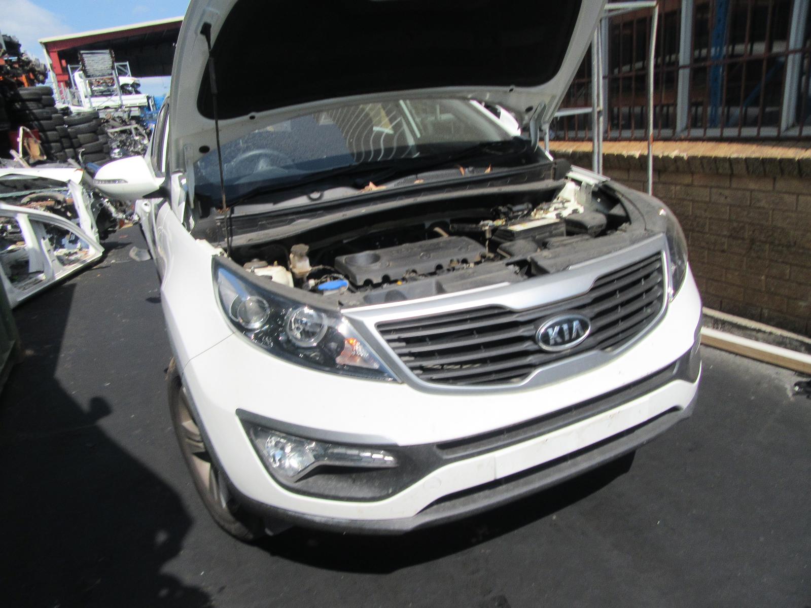 View Auto part Starter Kia Sportage 2012