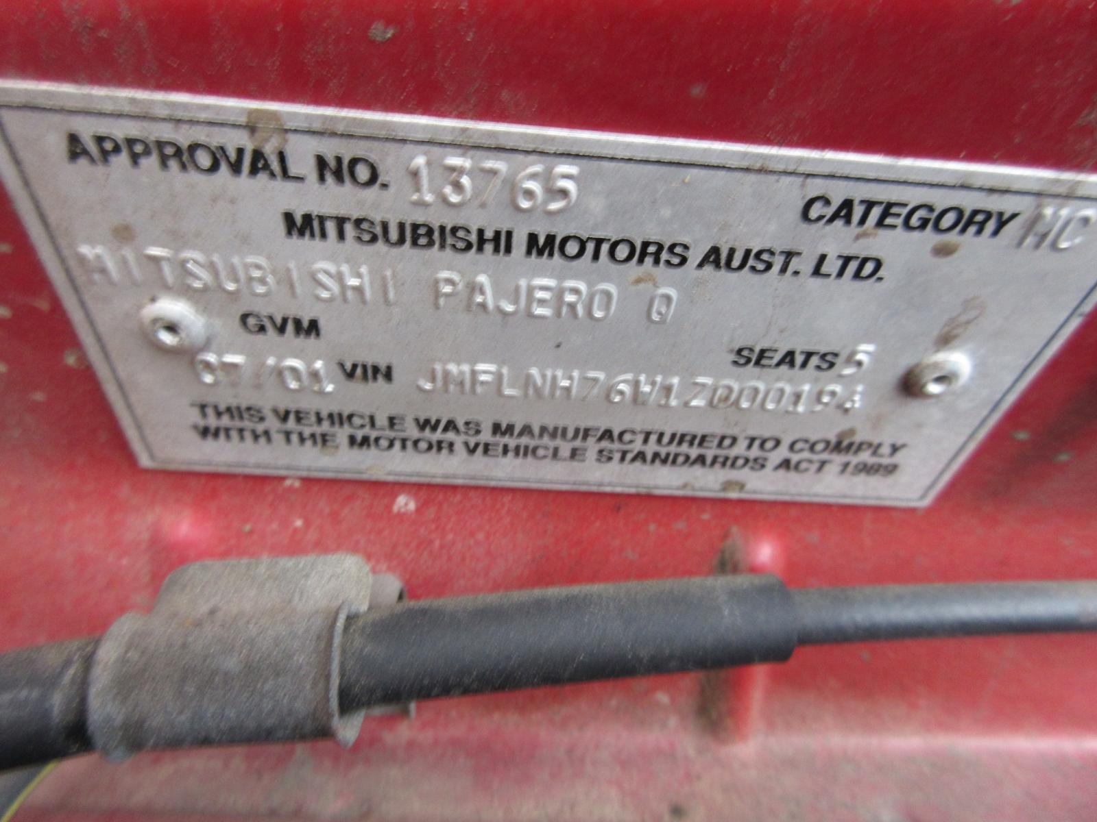 View Auto part Bonnet Mitsubishi Pajero 2001