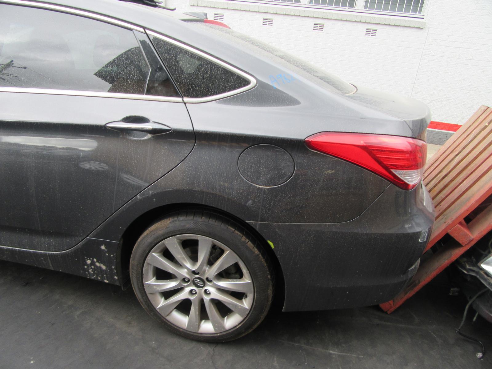 View Auto part Right Taillight Hyundai I40 2012