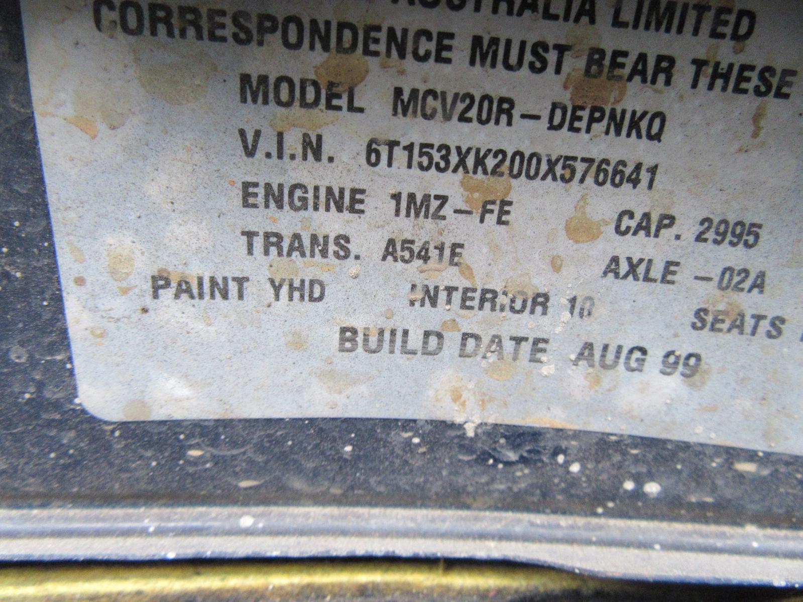 View Auto part Right Taillight Toyota Camry 1999