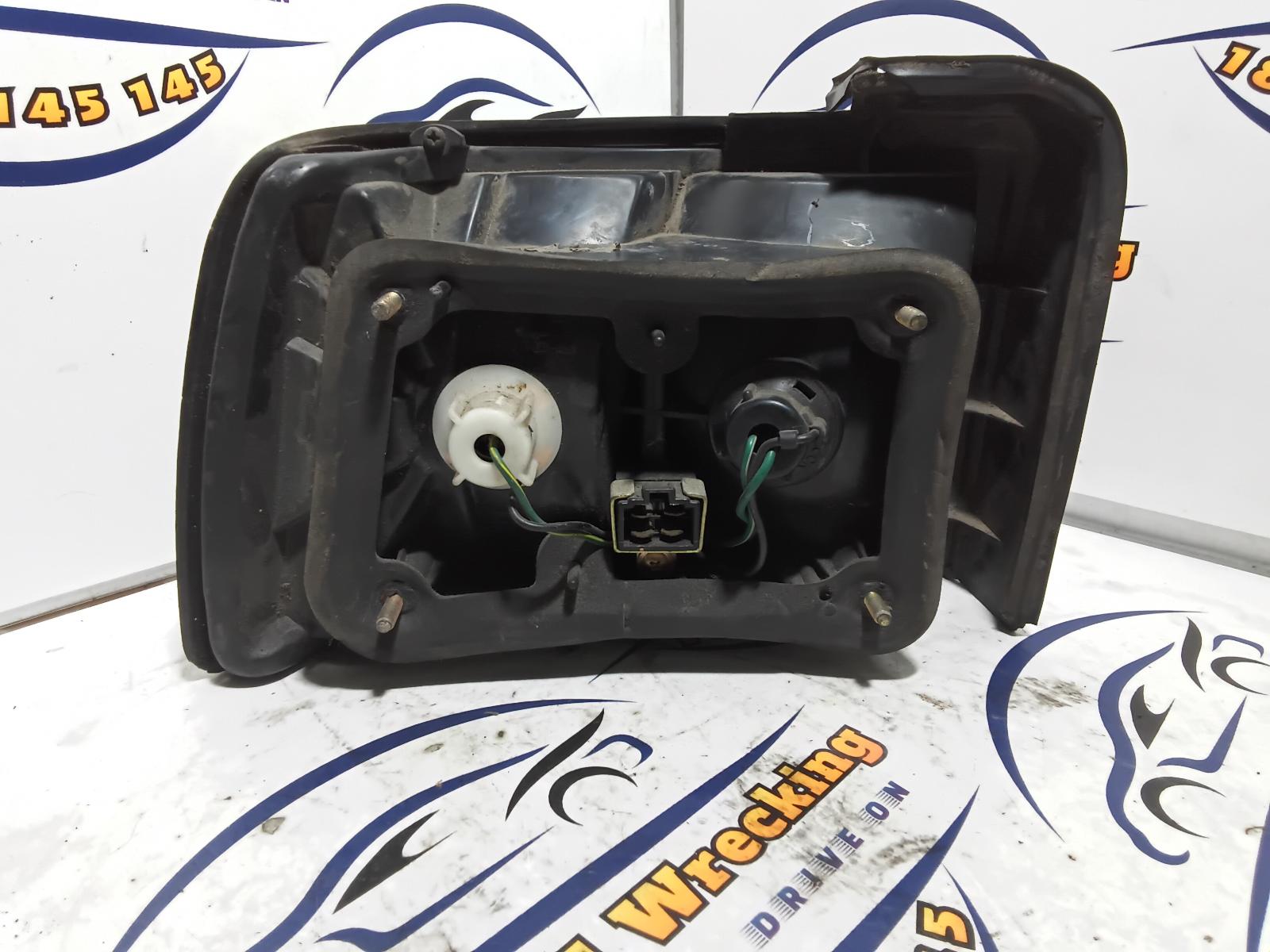 View Auto part Right Taillight Hyundai Scoupe 1991