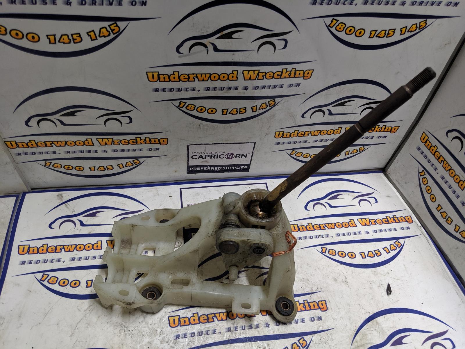 View Auto part Gear Stick/Shifter Toyota Corolla 2002