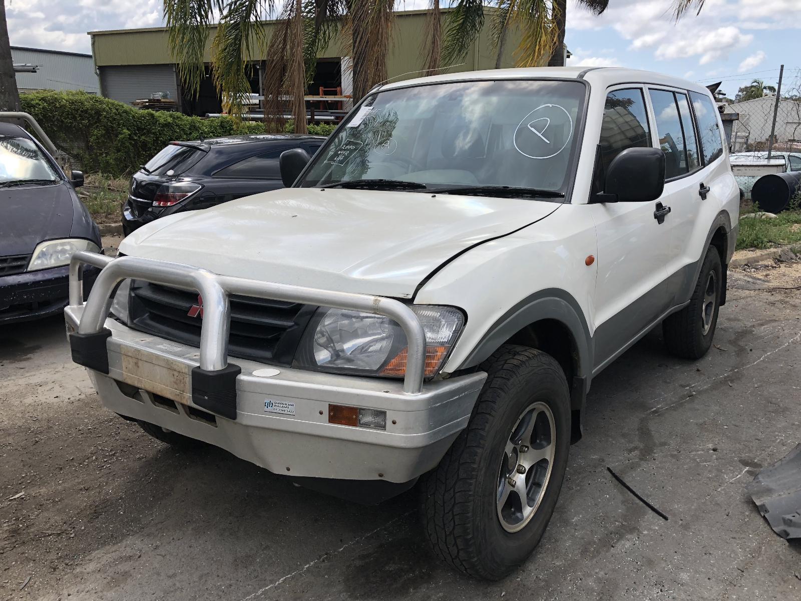 View Auto part Door/Boot/Gate Lock Mitsubishi Pajero 2000