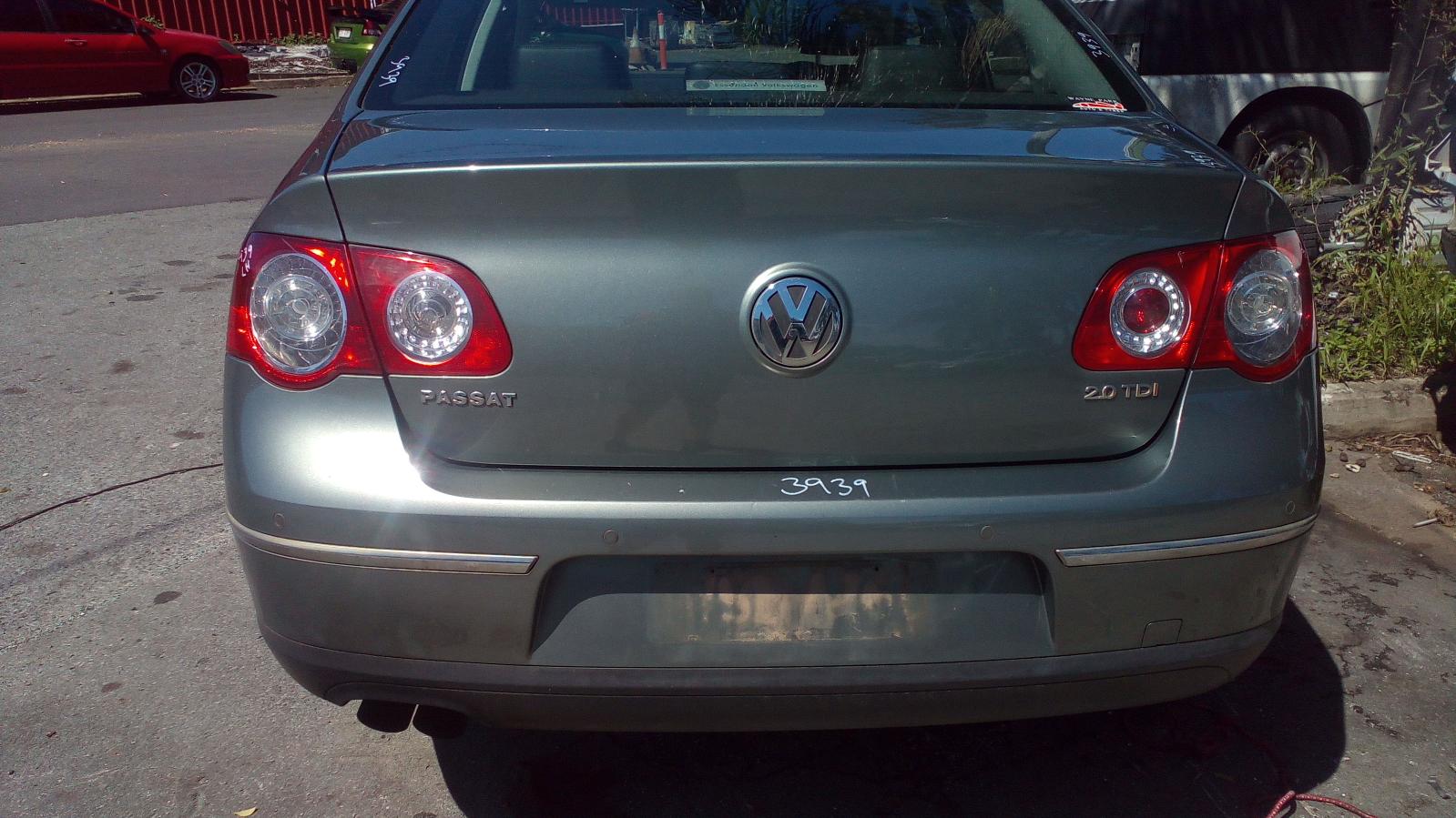 View Auto part Alternator Volkswagen Passat 2008