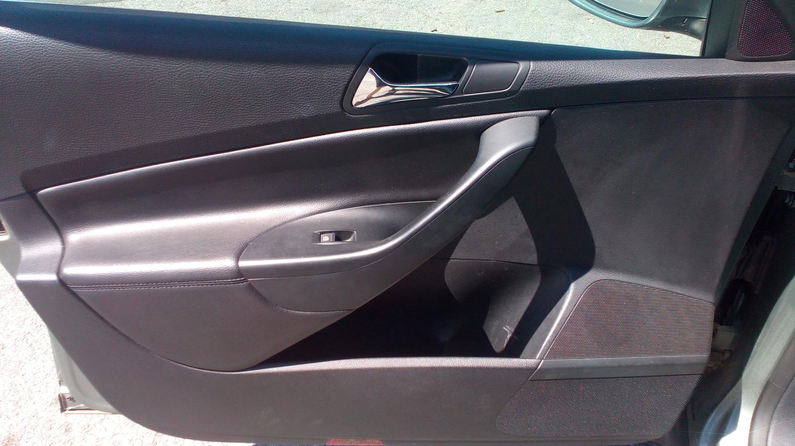 View Auto part Sunvisor Volkswagen Passat 2008
