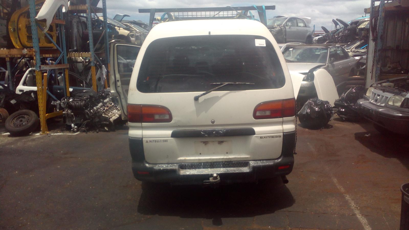 1999 Mitsubishi L300 Fuse Box View Auto part Fuse Box Mitsubishi L300 1999