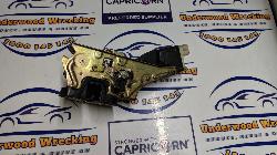 View Auto part Door/Boot/Gate Lock Holden Commodore 2003